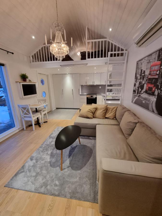 Attefallshuset Toftahoejden 7 Växjö المظهر الخارجي الصورة